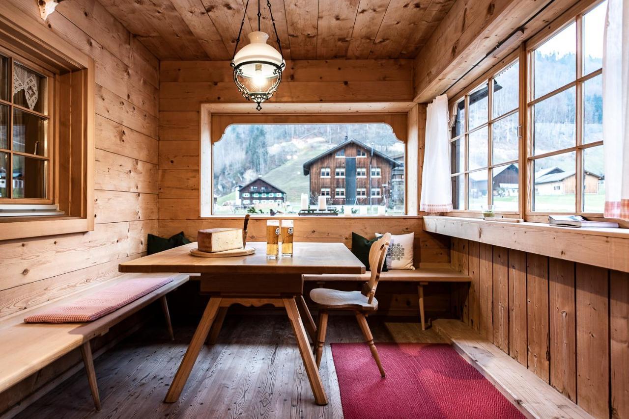 Gaemsle Hotel, Wirtshaus & Mehr Schoppernau Extérieur photo