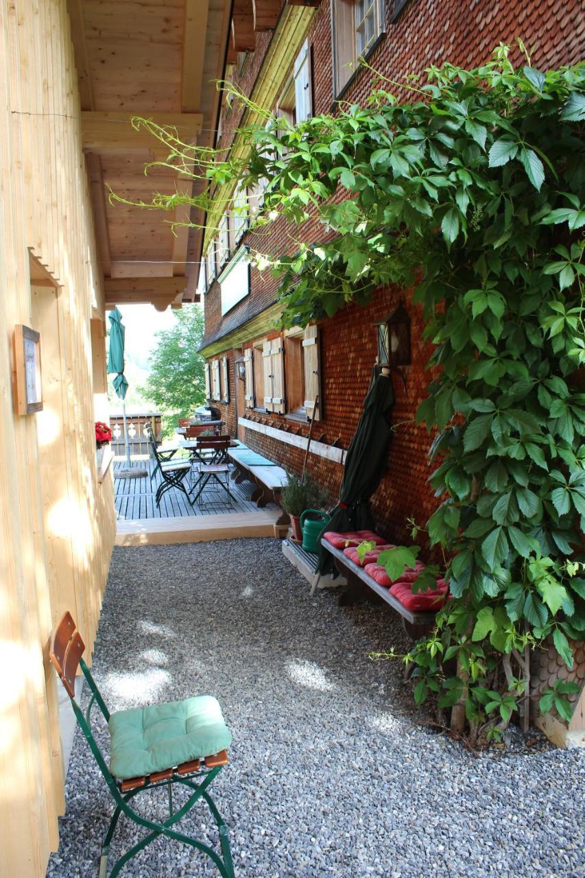 Gaemsle Hotel, Wirtshaus & Mehr Schoppernau Extérieur photo